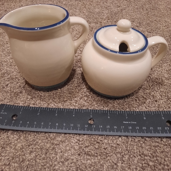 Pfaltzgraff Northwinds sugar bowl and creamer - Picture 1 of 3